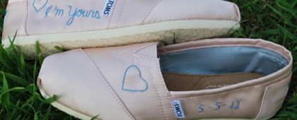 wedding toms